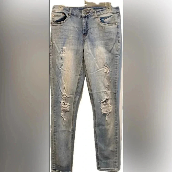 refuge Denim - Refuge Women's Distressed Skinny Light Wash Denim High-rise Stretch Jeans 8 EUC